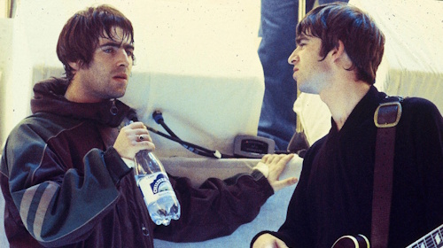 Oasis - Liam & Noel Gallagher (alt77.com)