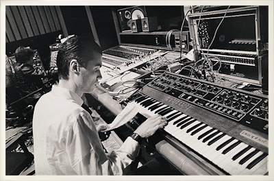 Brian Eno + David Byrne - www.bush-of-ghosts.com - watch (3) (bush-of-ghosts.com)