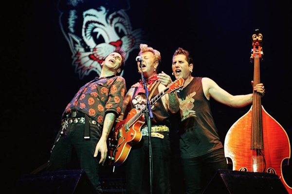 Stray Cats live 2008 (briansetzer.com)