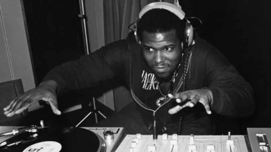 Afrika Bambaataa (lacarnemagazine.com)