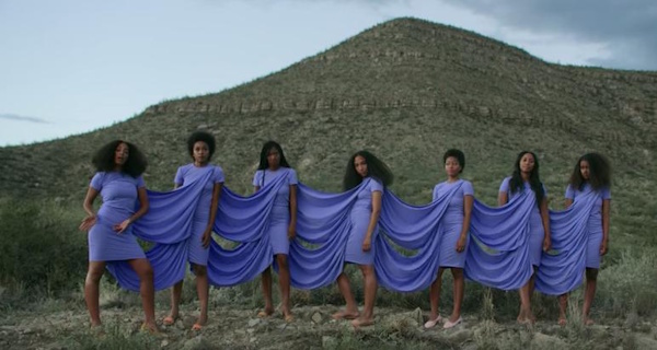 Solange - Cranes In The Sky - Video (imdb.com)
