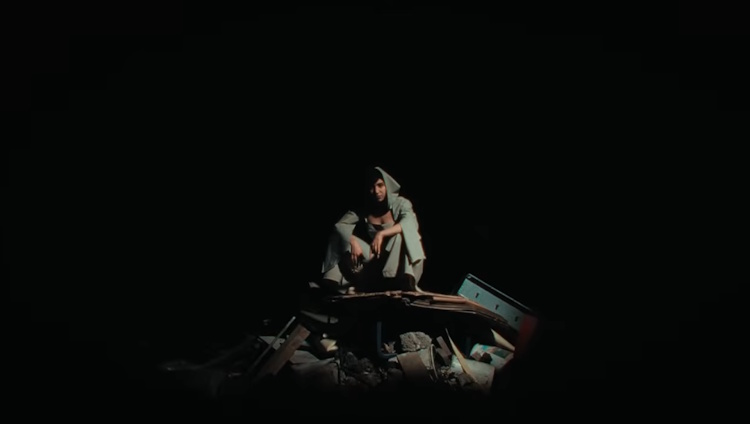 Siba - Parazeitgeist - Video still (youtube.com/sibasmusic)